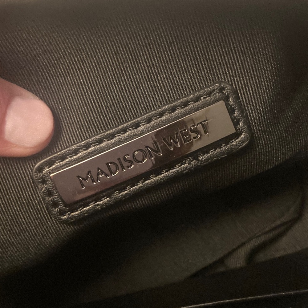 Medium Rhinestone Pouch - Picture 9 of 15